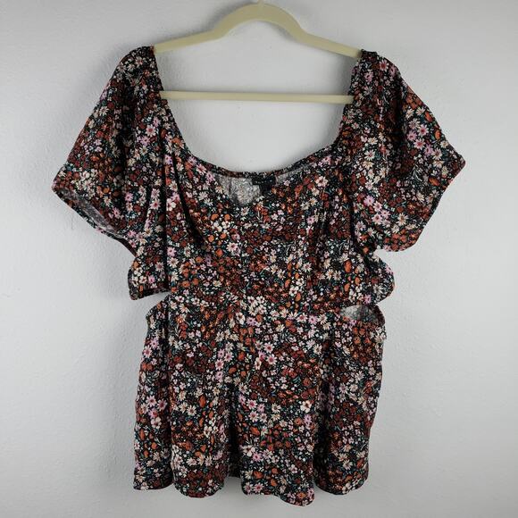 Torrid Women's 1X Side Cutout Babydoll Top Dark Ditzy Floral Flutter Sleeve New - Picture 1 of 12